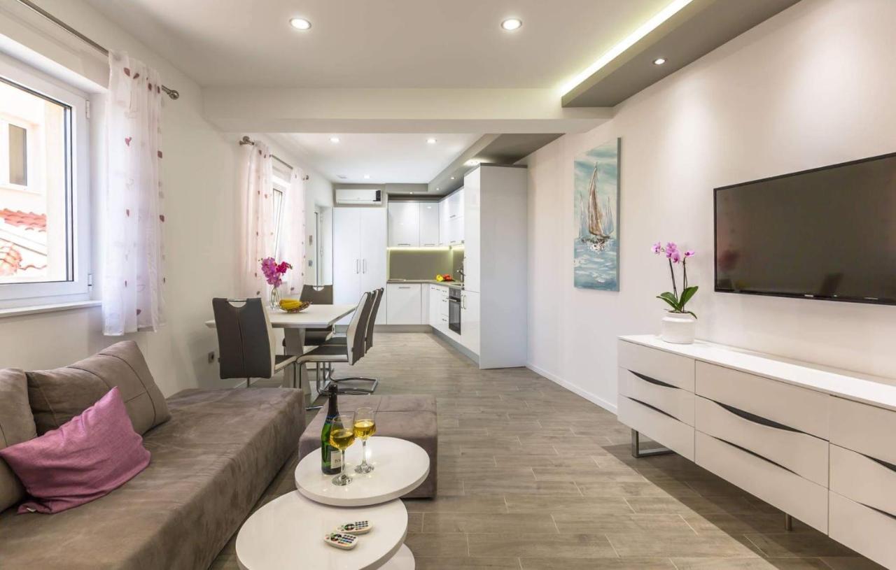 Apartman Dva ماكارسكا المظهر الخارجي الصورة